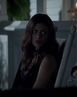 Claire-Holt-as-Rebekah-Mikaelson-in-The-Originals-s01e01-0410.jpg