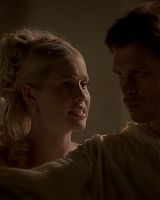 Claire-Holt-as-Rebekah-Mikaelson-in-The-Originals-s01e01-0458.jpg