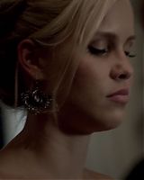 Claire-Holt-as-Rebekah-Mikaelson-in-The-Originals-s01e03-0262.jpg